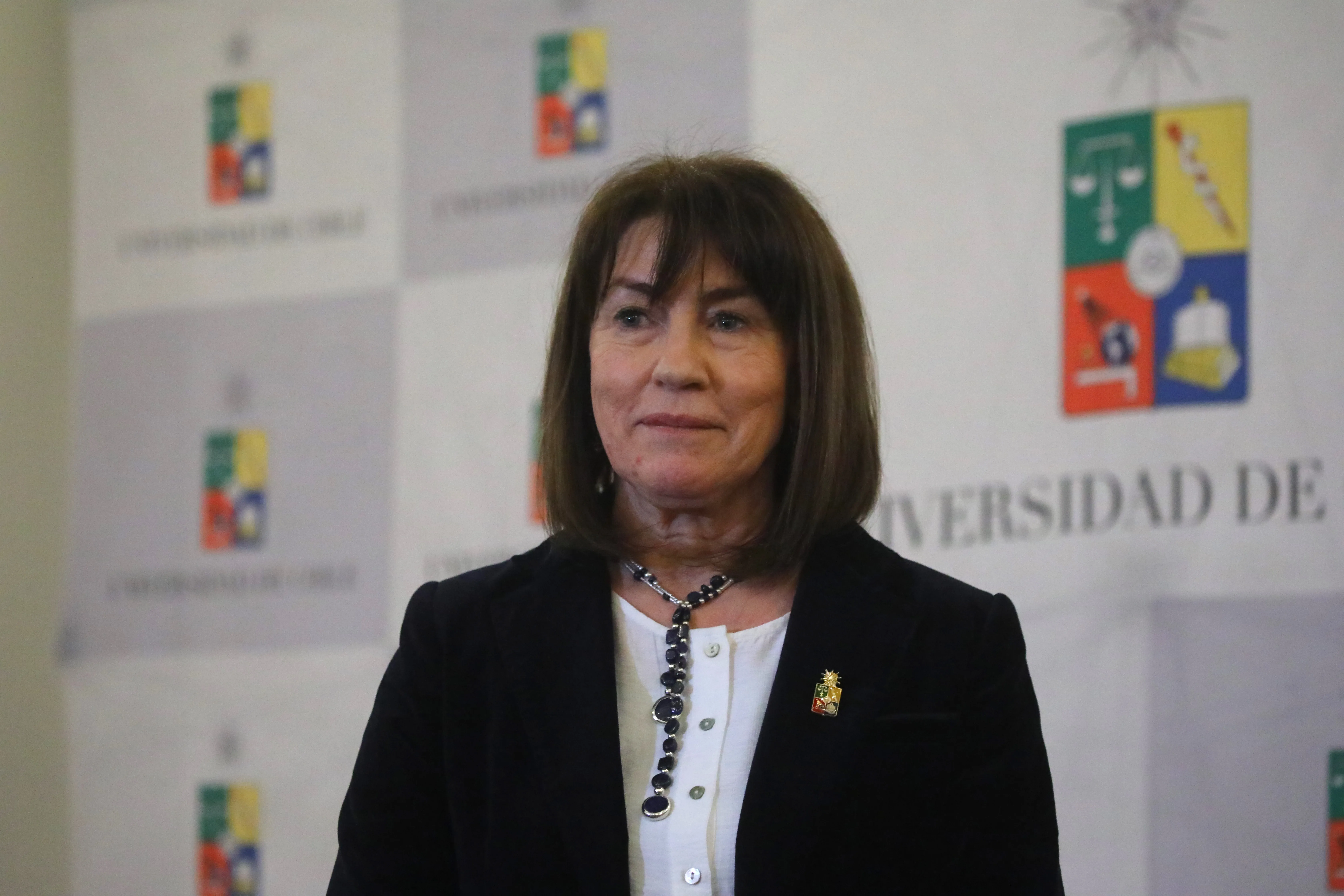 En medio de tensiones entre la U. de Chile y el club, Alejandra Mizala revela una importante información | ATON Chile
