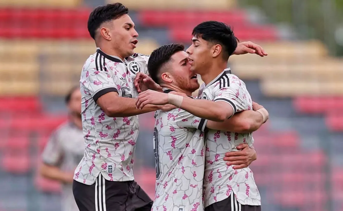Chile recupera la sonrisa al vencer a Congo con dos golazos Chile recupera la sonrisa al vencer a Congo con dos golazos