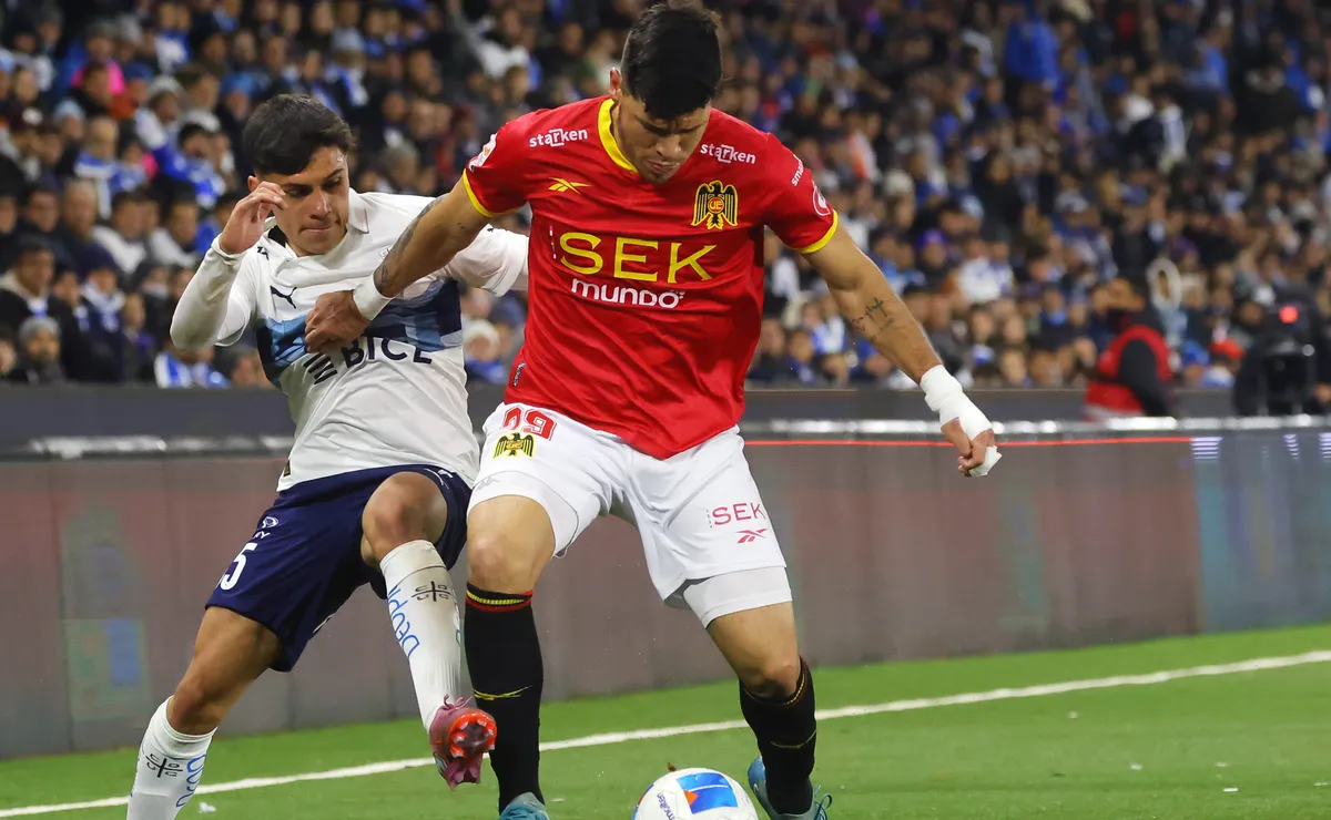 Unión Española confirma el interés por Bianneider Tamayo: “Depende de U de Chile”