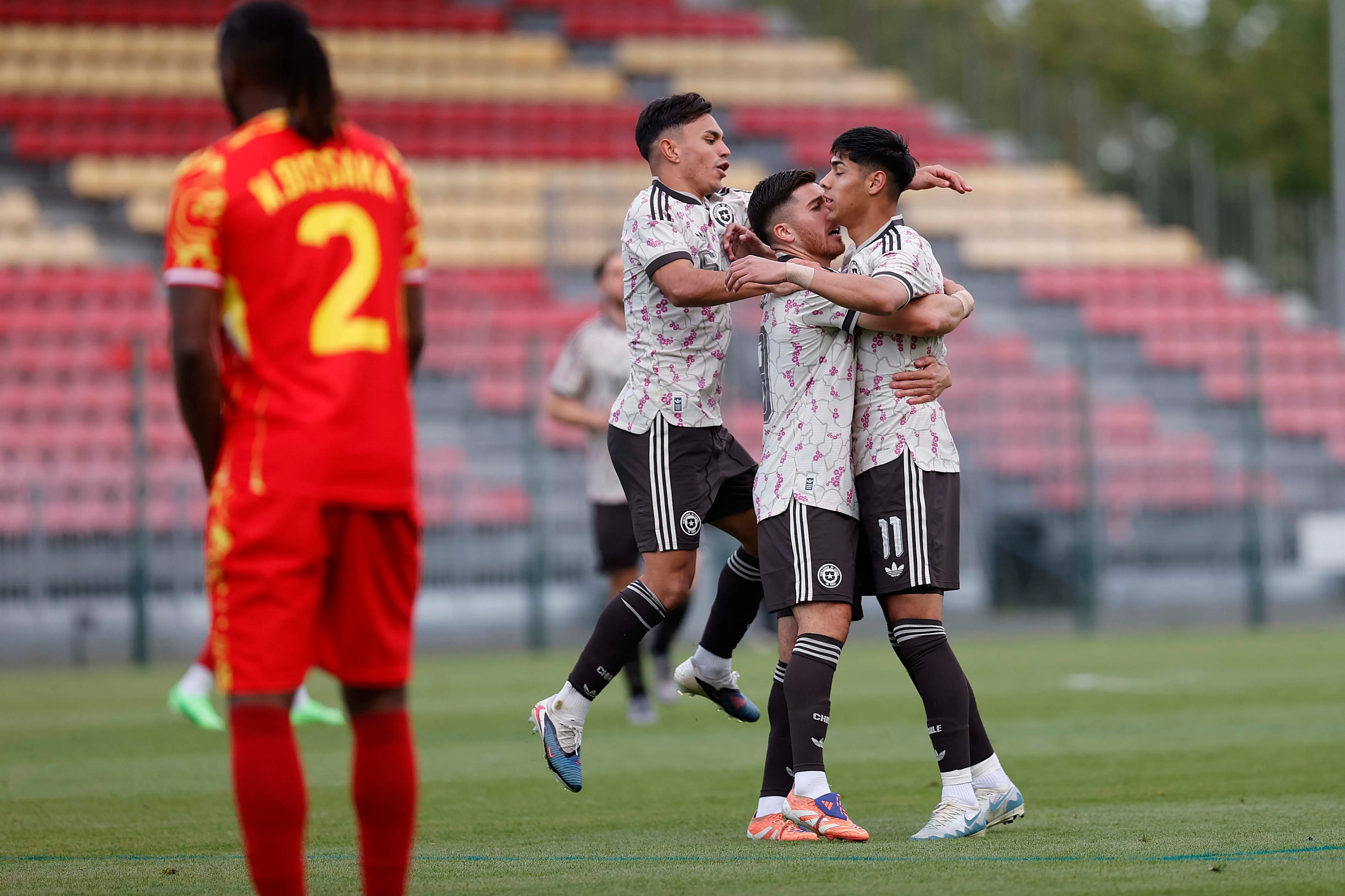 La Roja vence a la mundialista selección del Congo. Foto: Carlos Parra / FFCh.