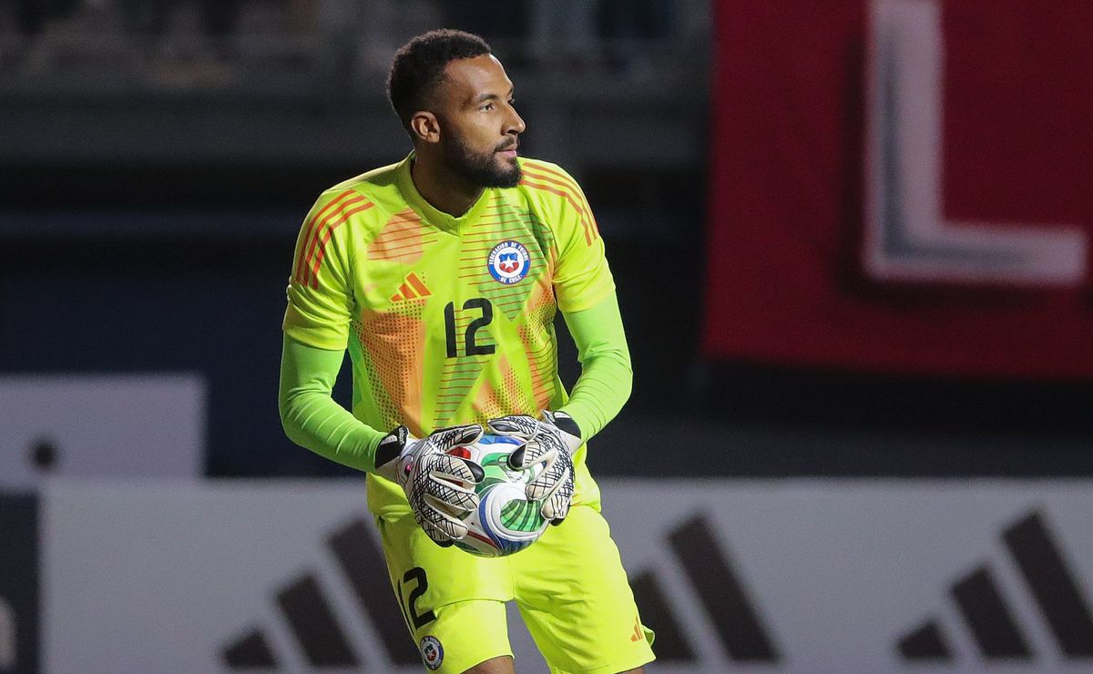 “Ha mostrado un avance notorio”: histórico de Chile se rinde ante Lawrence Vigouroux