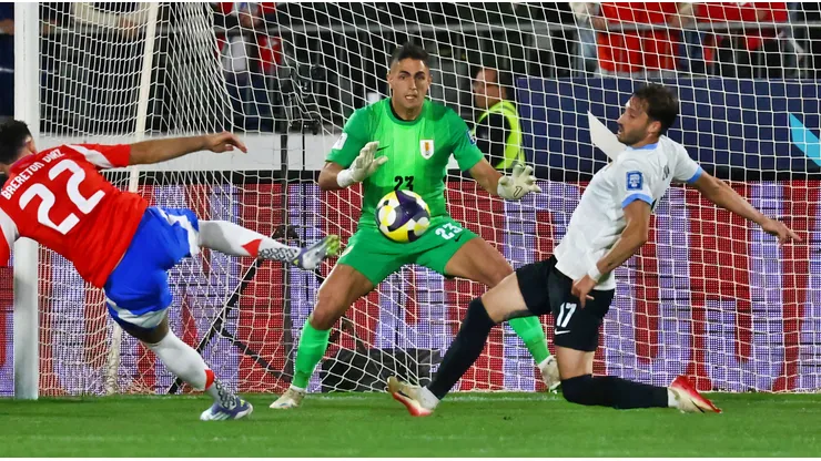 Santiago Mele es el arquero que Ortiz quiere para el Cacique.