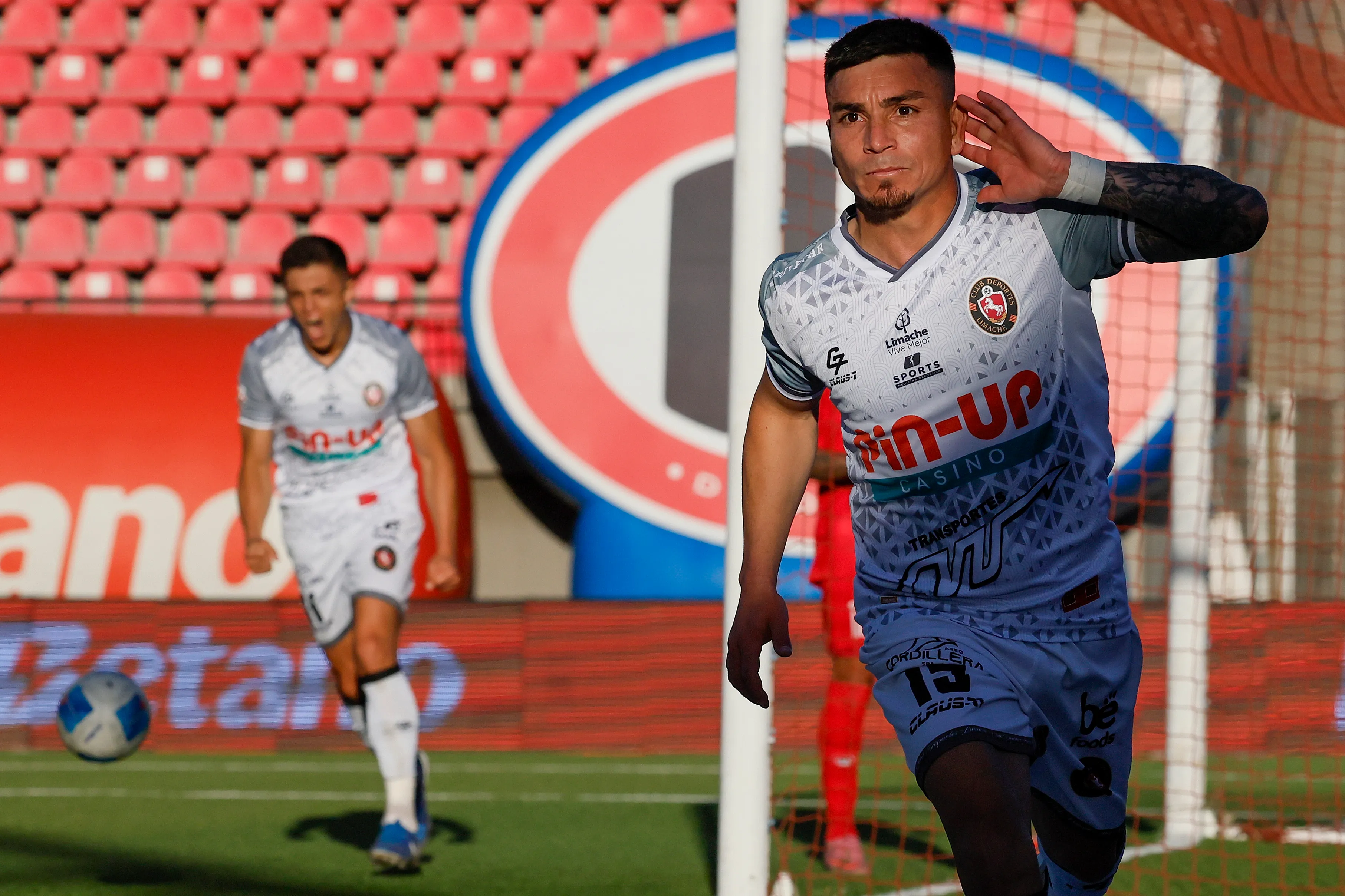 Castro es genio y figura en Deportes Limache. Imagen: Photosport
