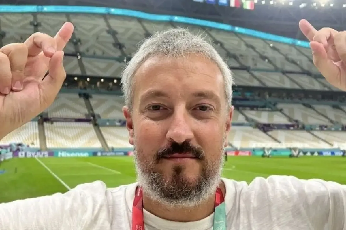 Pablo Carroza celebra las amenazas de las barras bravas.