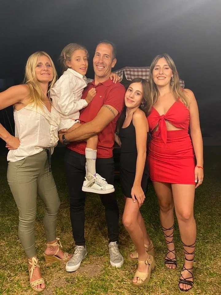 Bovaglio y su familia / Foto: Lun.
