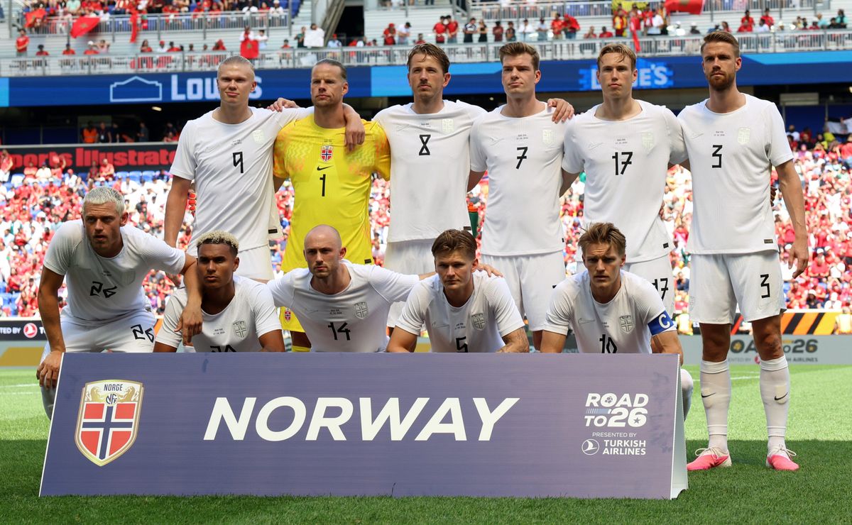 300 kilos de pescado, 116 de queso y tres nuevos refuerzos: La sorpresiva planificación de Noruega para jugar el Mundial