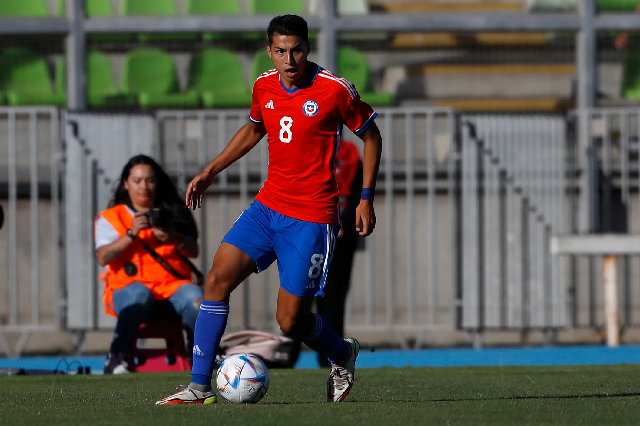 Jonathan Villagra quiere volver a jugar por Chile, donde estuvo por última vez en un amistoso frente a Santiago Wanderers. Foto: Photosport.