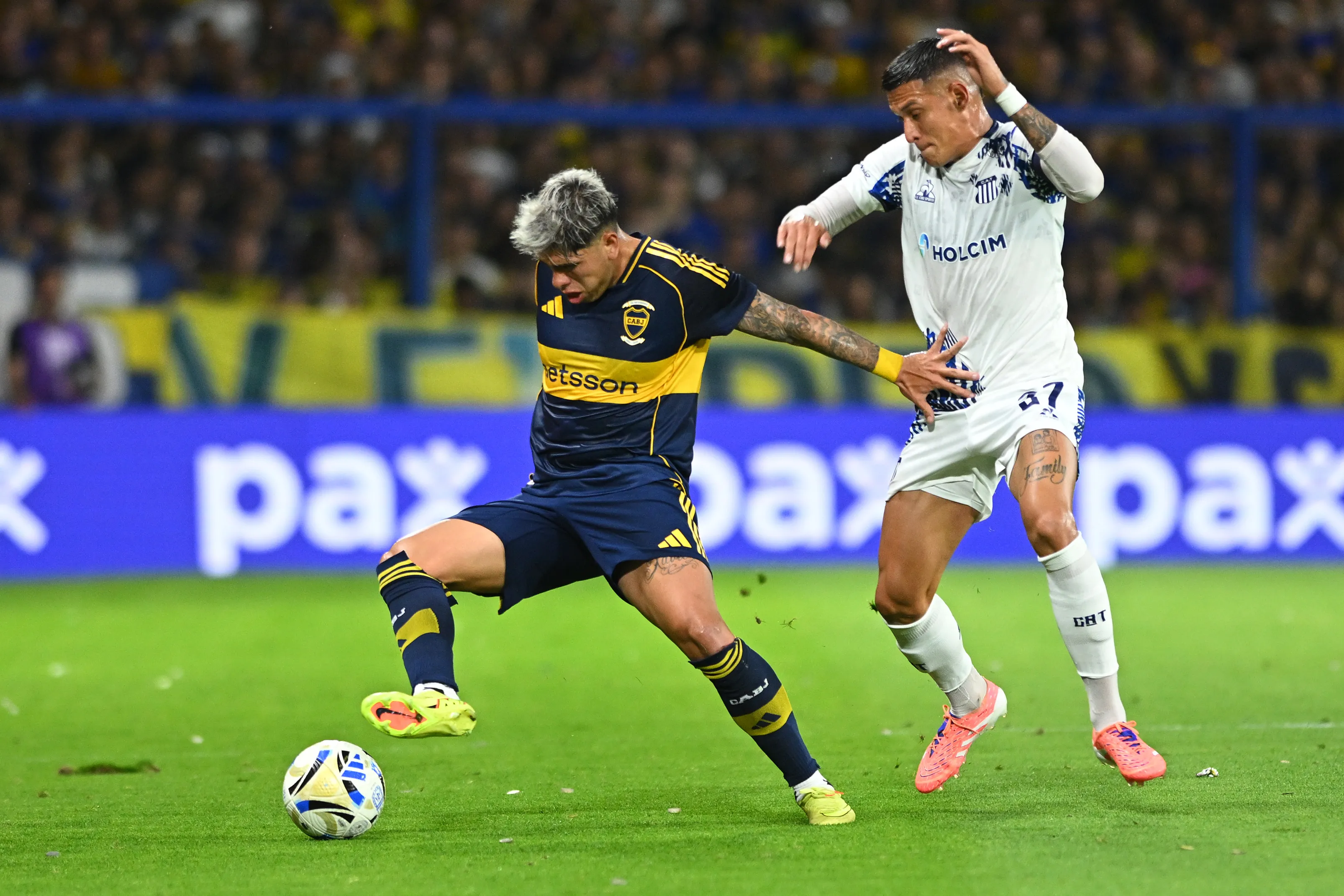 Carlos Palacios en un año y medio ha sido incapaz de brillar con la camiseta de Boca Juniors. | Foto: Getty Images.