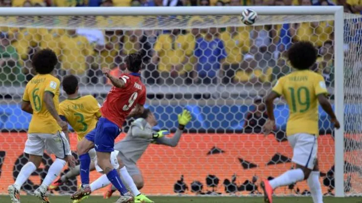 Mauricio Pinilla y su jugada inolvidable: el palo en Belo Horizonte