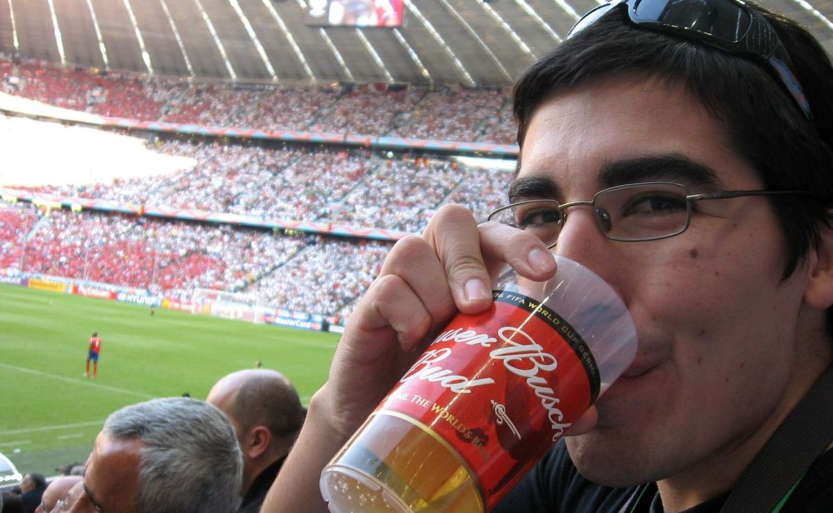 Cuánto cuesta tomar una cerveza en el Mundial 2026: el gustito es bien caro