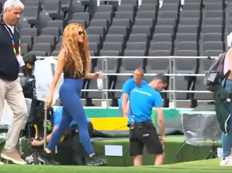 Famoso periodista deja tirado su despacho en el Mundial por Shakira