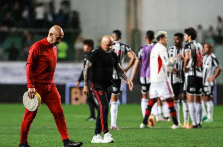 Pablo Fernández y Jorge Sampaoli en Flamengo.