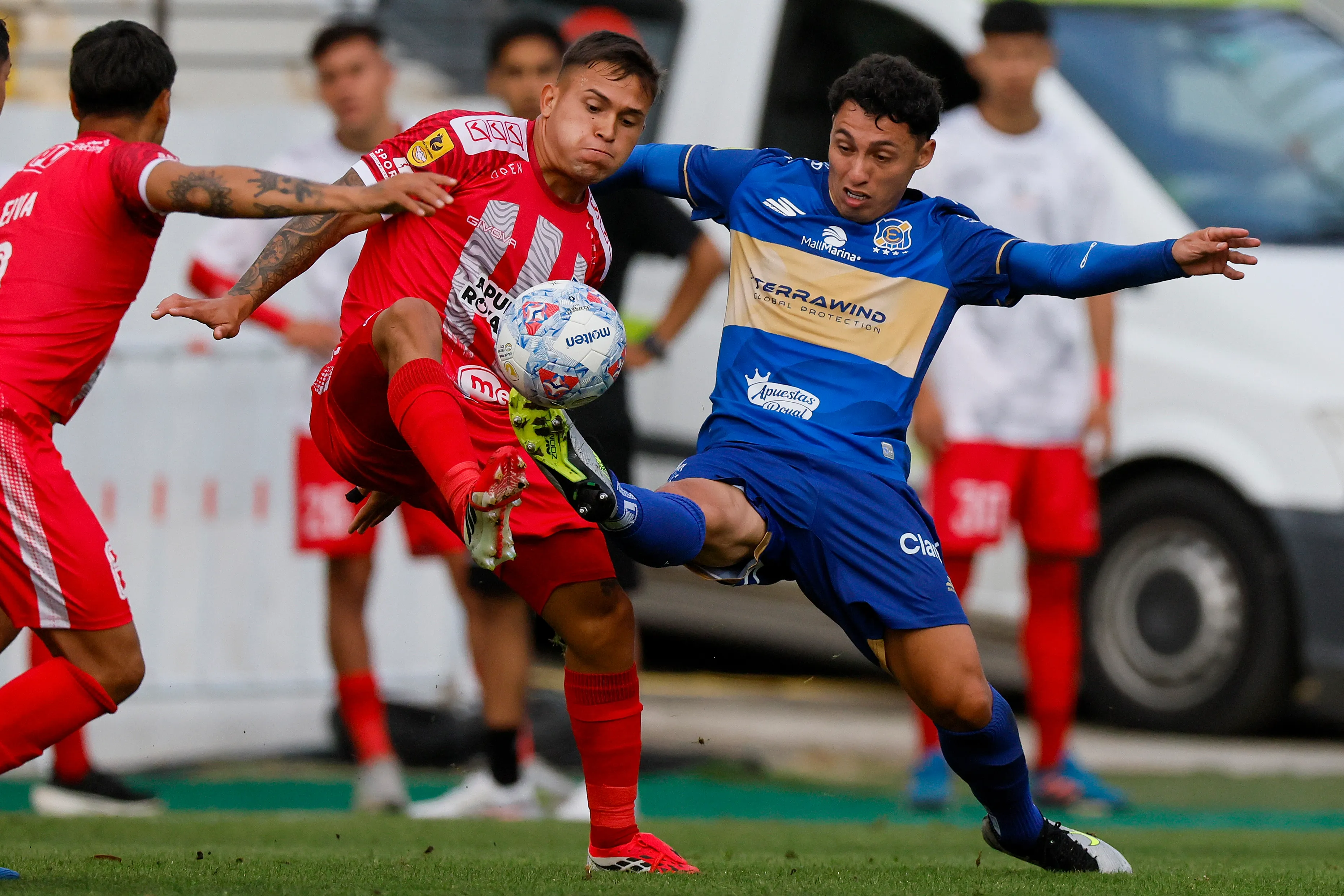 Axel Encinas, el jugador de la discordia que provocó la resta de puntos. (Andrés Piña/Photosport).