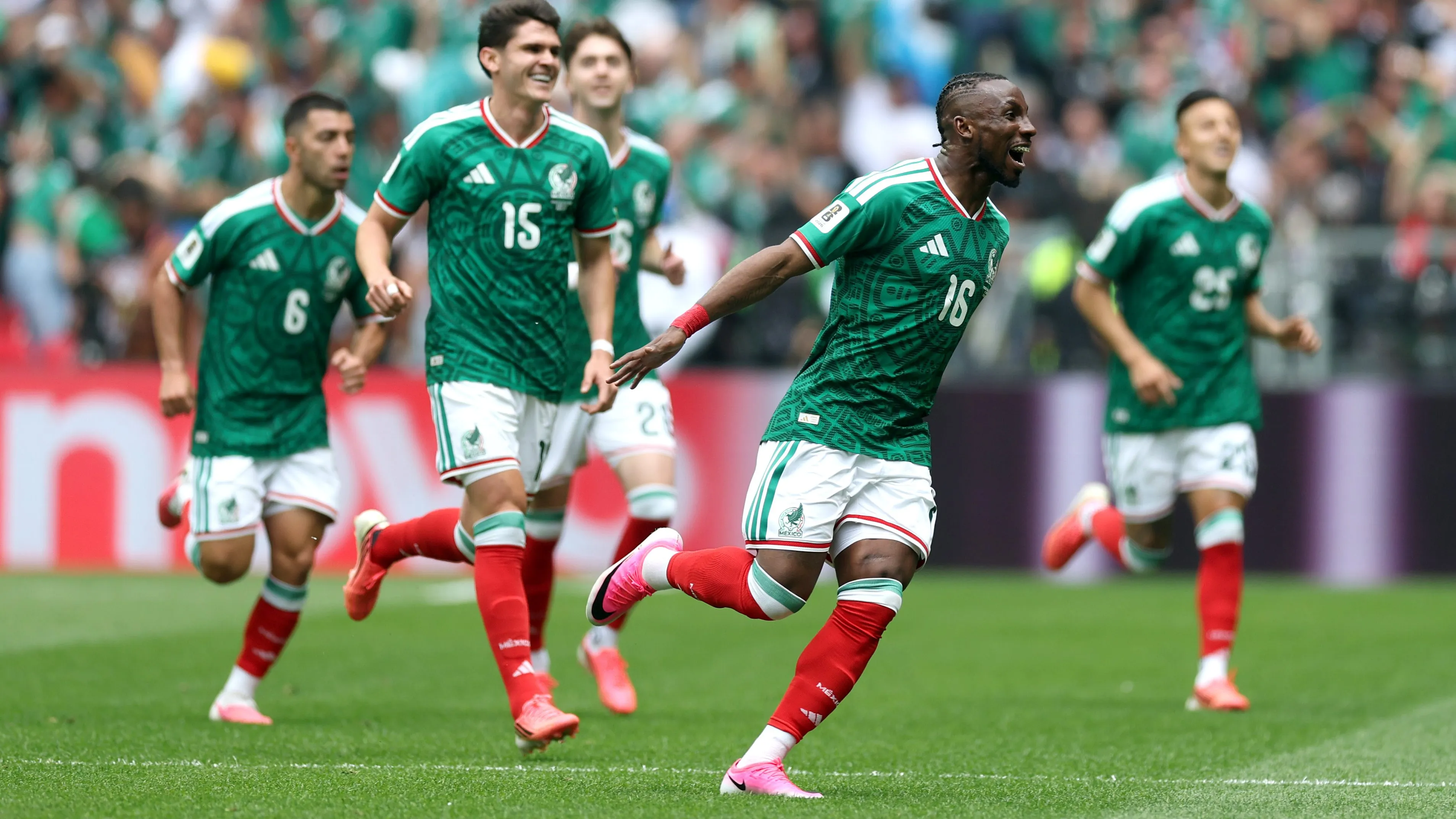 MEXICO-SUDAFRICA-JULIAN-QUINONES-GOL-PARTIDO-MUNDIAL-e1781206130873-3814x2145.webp