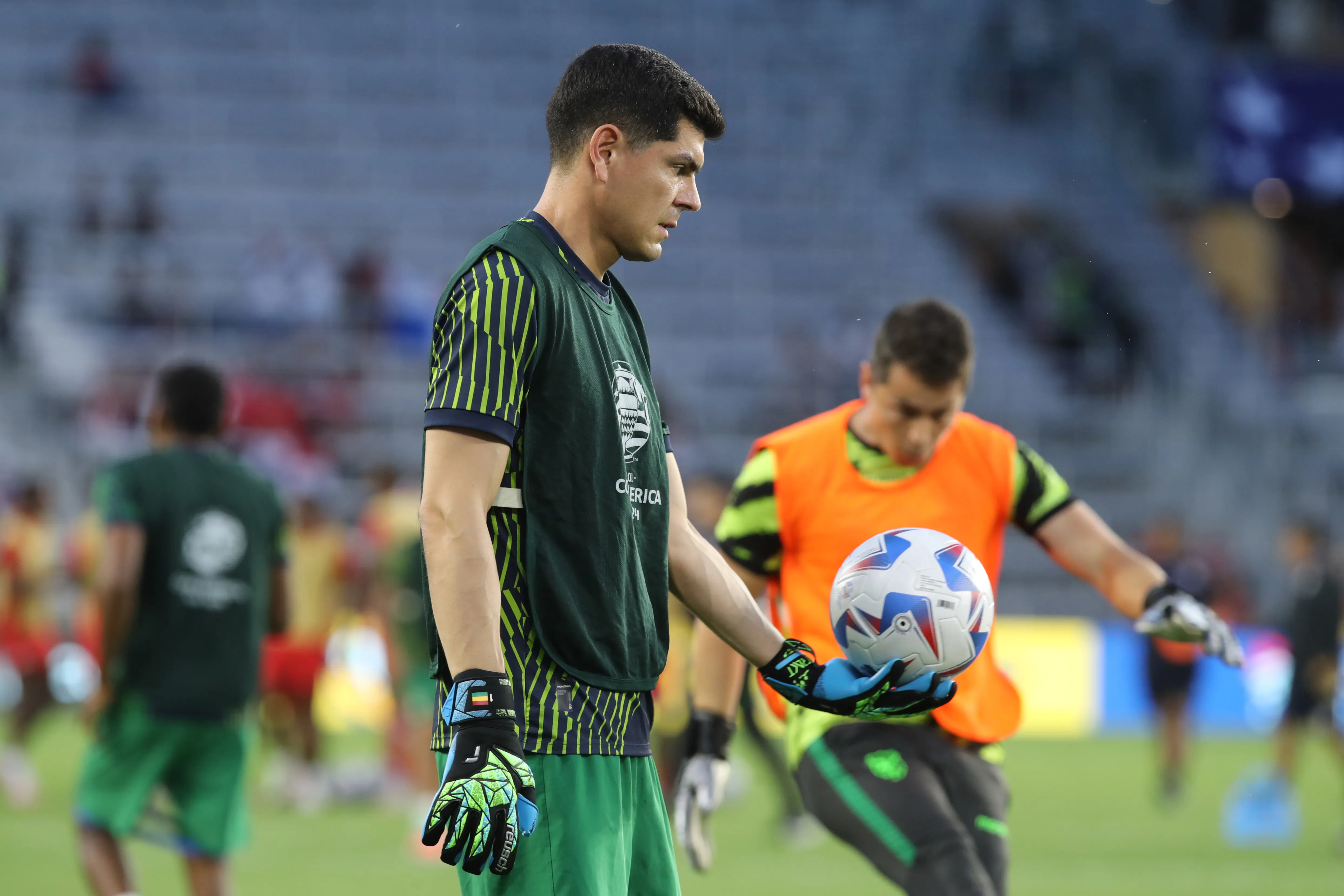 Carlos Lampe le dio varios tips a Argentina. (Leonardo Fernandez/Getty Images).