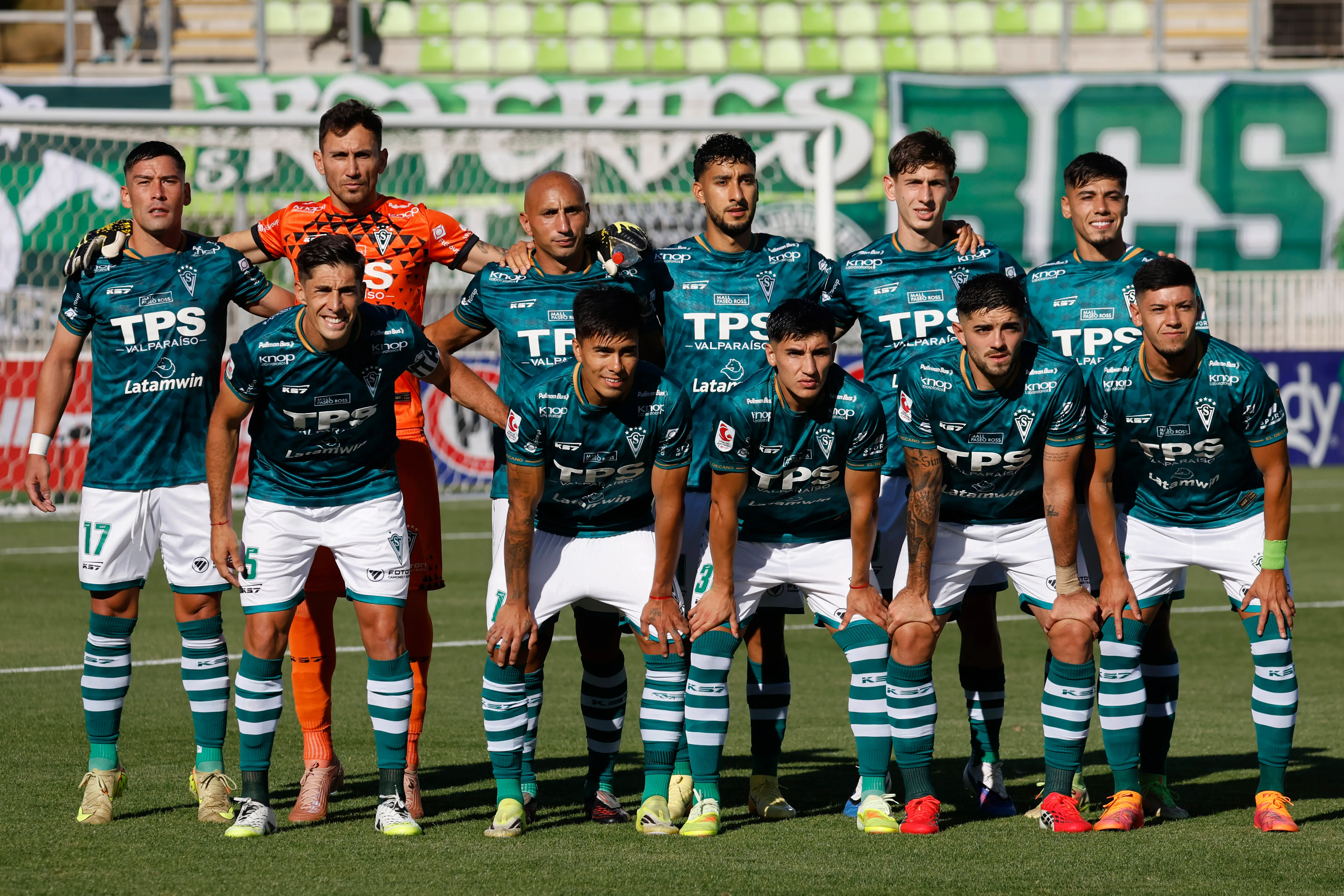 Wanderers pelea el ascenso en Primera B /Photosport