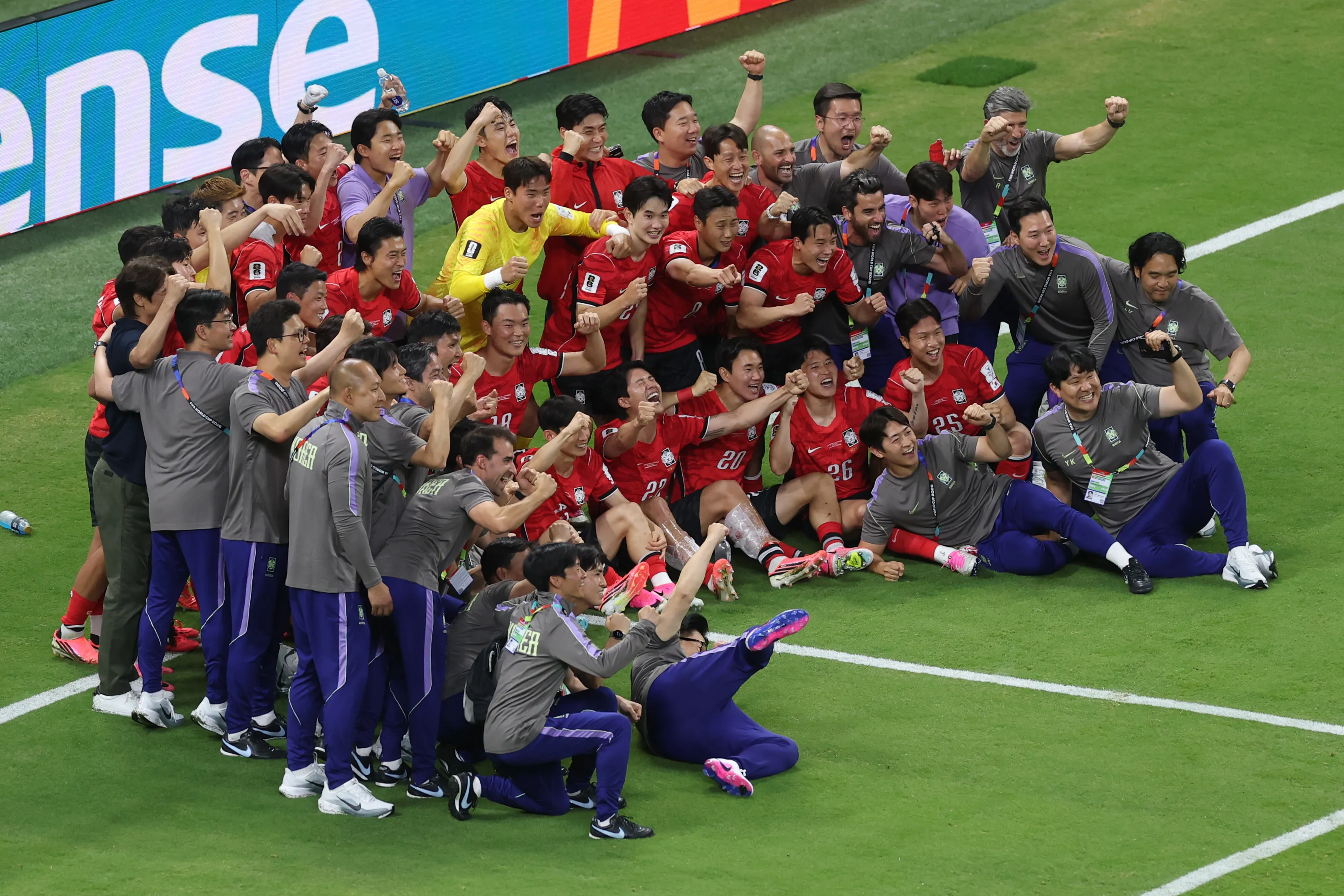 Corea debuta con triunfo contra República Checa.