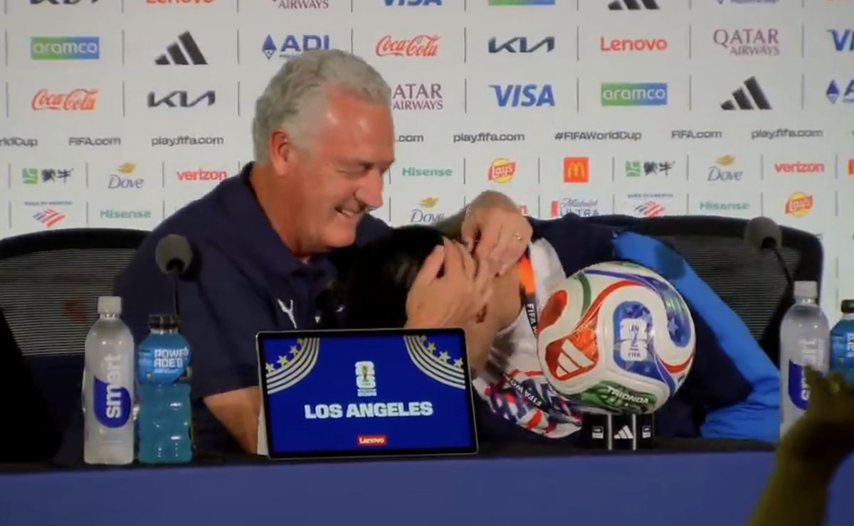 Diego Gómez rompe en llanto antes del debut de Paraguay en el Mundial 2026: tierna escena con Gustavo Alfaro