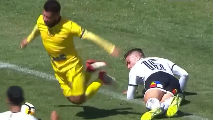 Jean Meneses vivió uno de los episodios más insólitos del fútbol chileno ante Colo Colo.