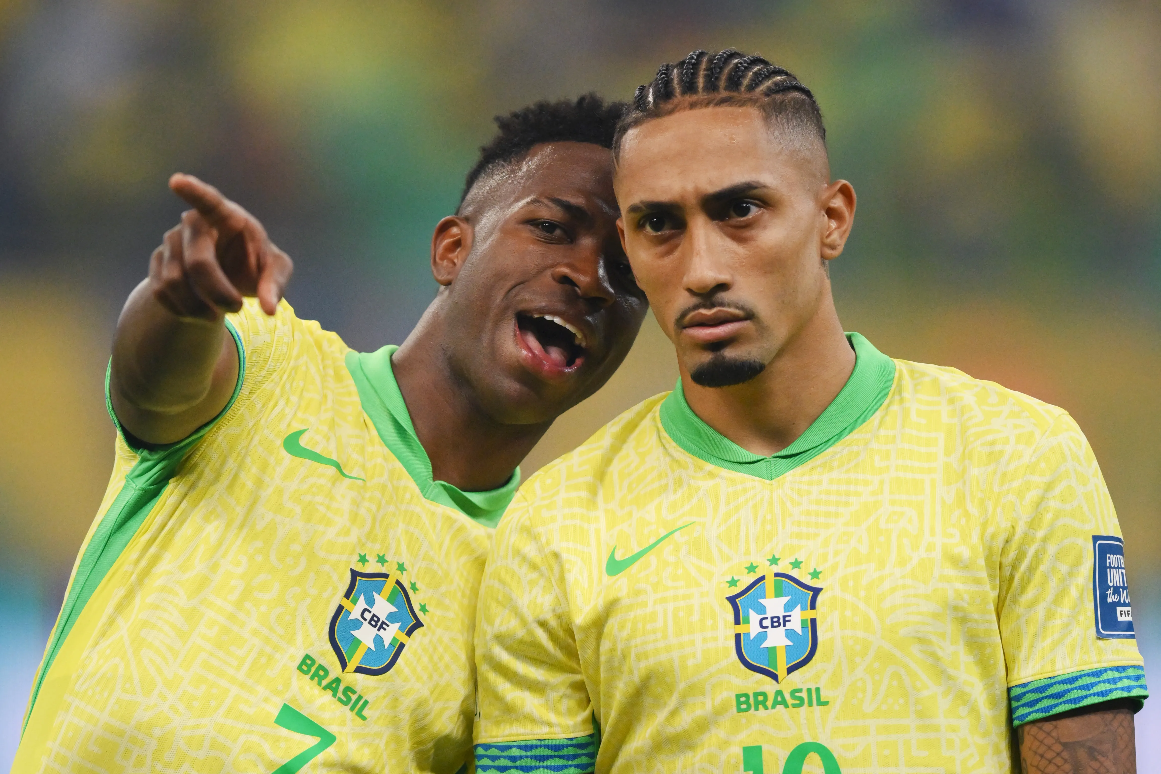 Raphinha y Vinicius Junior, dos cartas ofensivas del Scratch en el Mundial. (Pedro Vilela/Getty Images).
