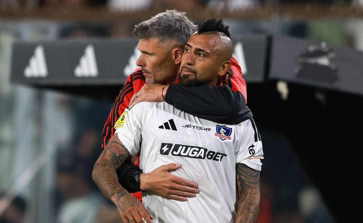 Tano Ortiz promete refuerzos de primer nivel para Colo Colo: “Los que vengan estarán a la altura”