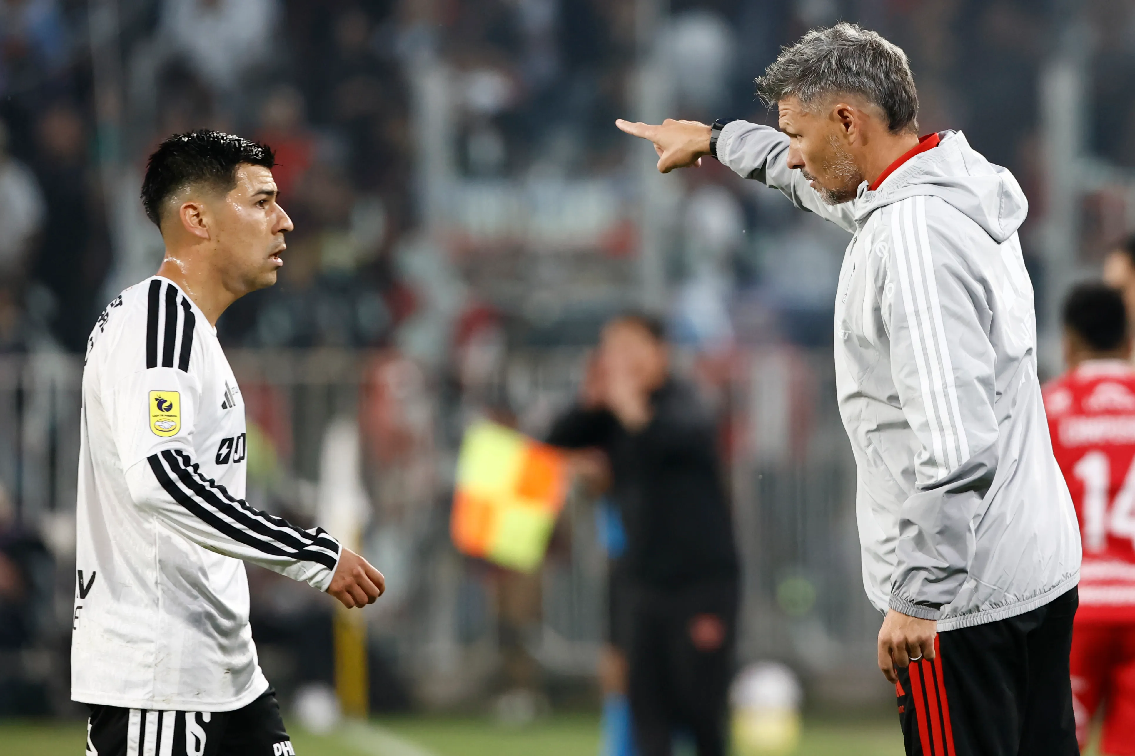 Fernando Ortiz le avisó al plantel de Colo Colo que no habrá rotación en la Copa Chile. Foto: Photosport.
