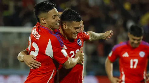 Colo Colo quiere repatriar a Alexander Aravena.