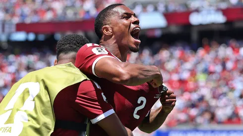 Boualem Khoukhi le dio un histórico primer punto a Qatar en la historia de los mundiales.