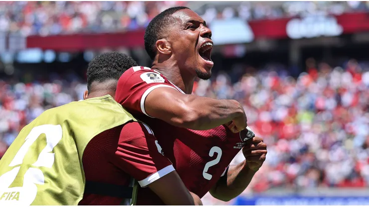 Boualem Khoukhi le dio un histórico primer punto a Qatar en la historia de los mundiales.