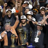 Los Knicks derrotan a los Spurs y son campeones de la NBA tras 53 años