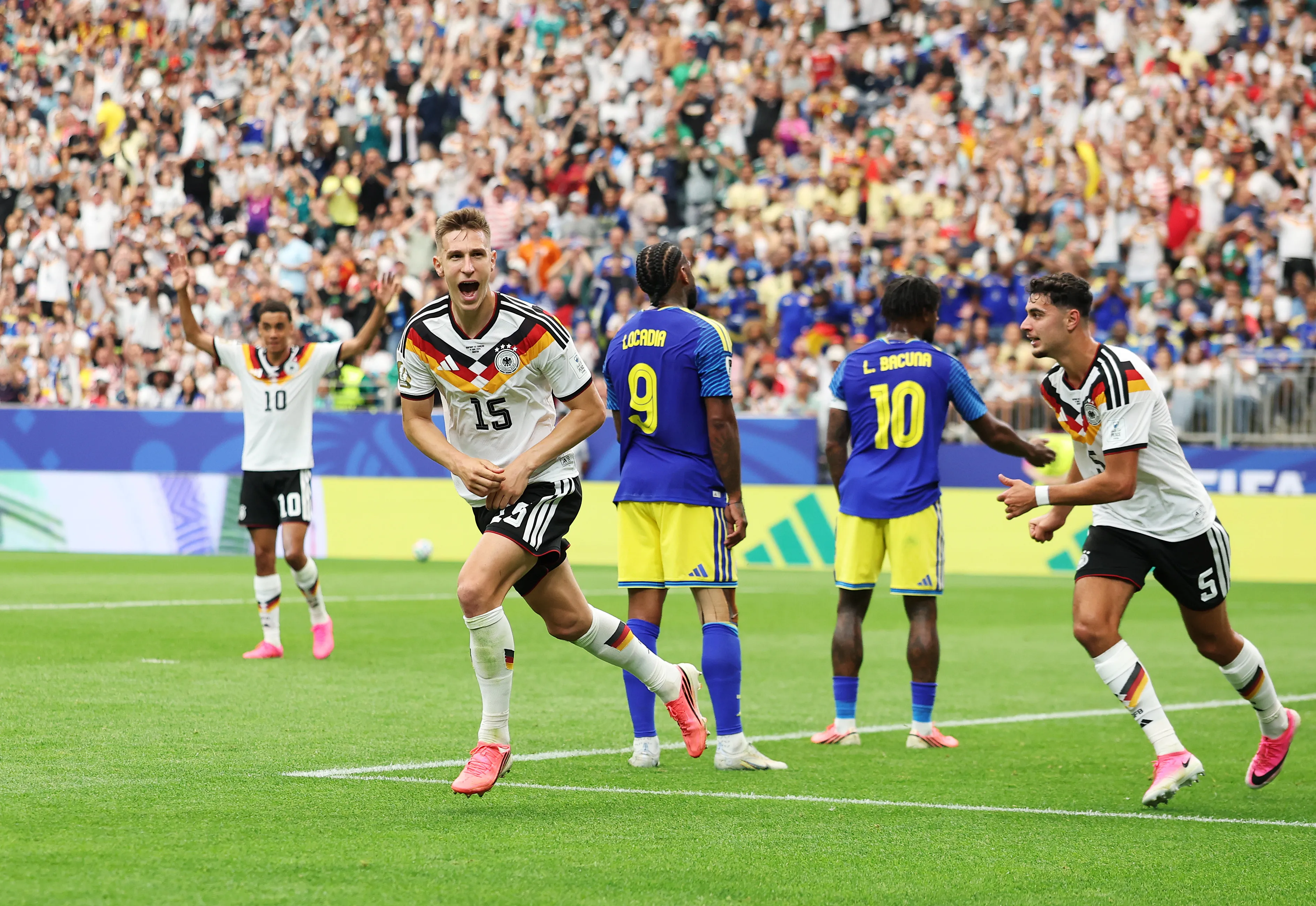 GettyImages-2281566079-3775x2600.webp