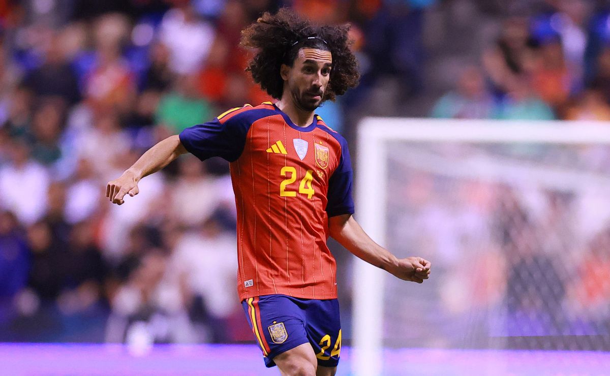 Fichaje sorpresa de formado en el Barcelona y mundialista 2026: Cucurella es refuerzo del Real Madrid