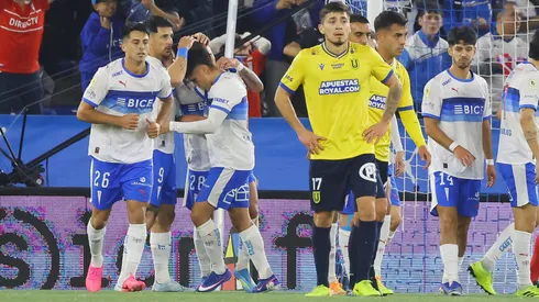 Católica supera a la U de Conce y es sublider del Torneo Nacional.