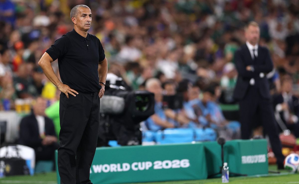 Túnez despide de inmediato al DT Sabri Lamouchi tras papelón ante Suecia en el Mundial 2026