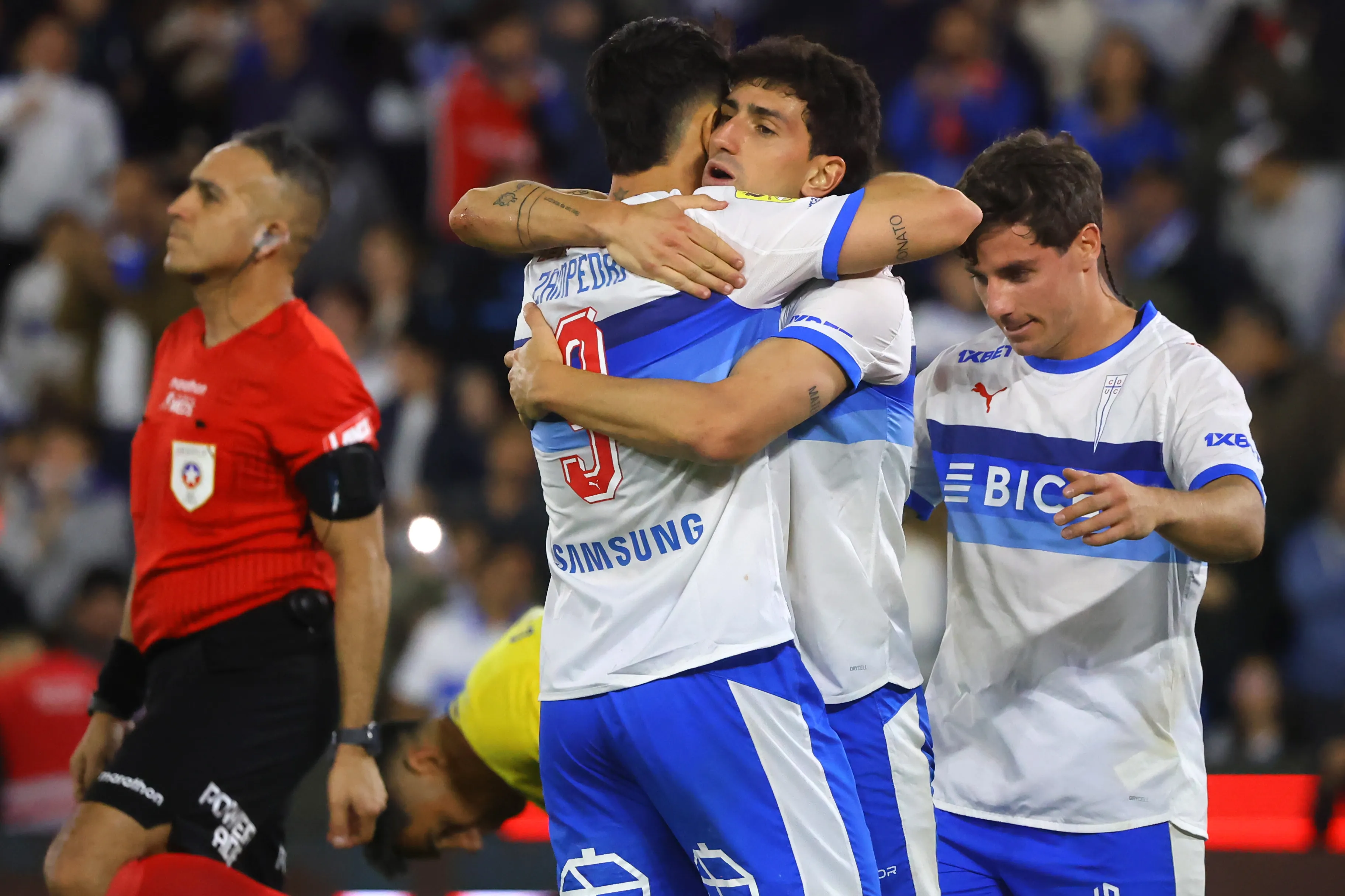 Católica goleó a U de Conce y espera pillar a Colo Colo