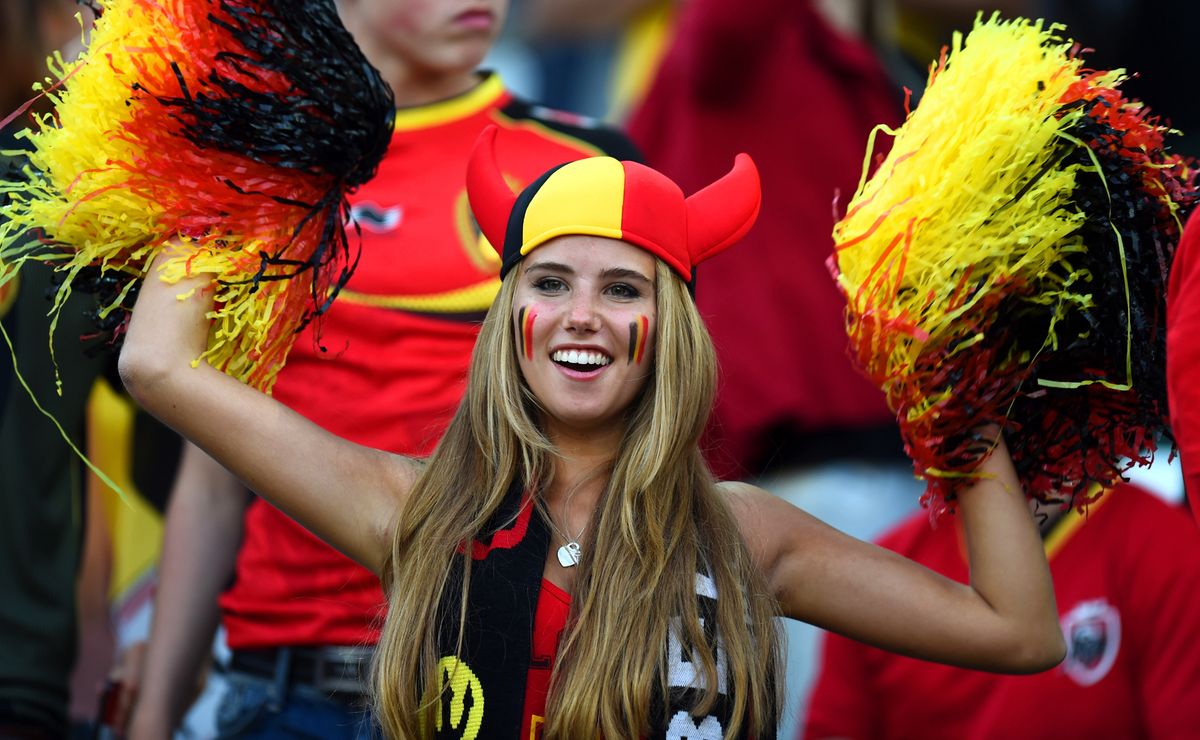 La hincha de Bélgica que se hizo famosa en Brasil 2014 y fue funada en pocos días: perdió millonario contrato