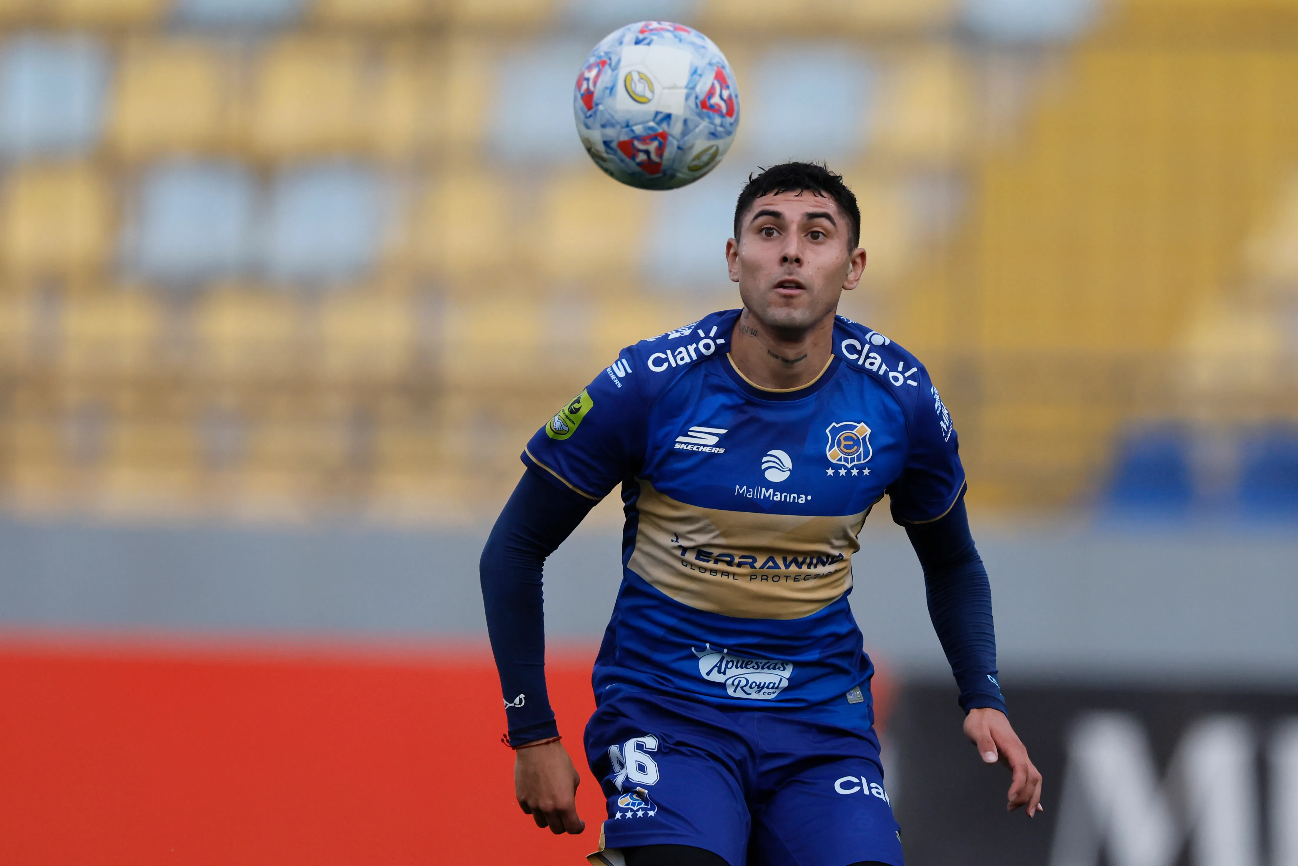 Byron Navarro saldría a préstamo/Photosport