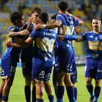 Everton comienza la poda: dos jugadores dejarán el plantel este semestre