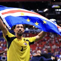 Vozinha superó los 2 millones de seguidores tras partidazo ante España