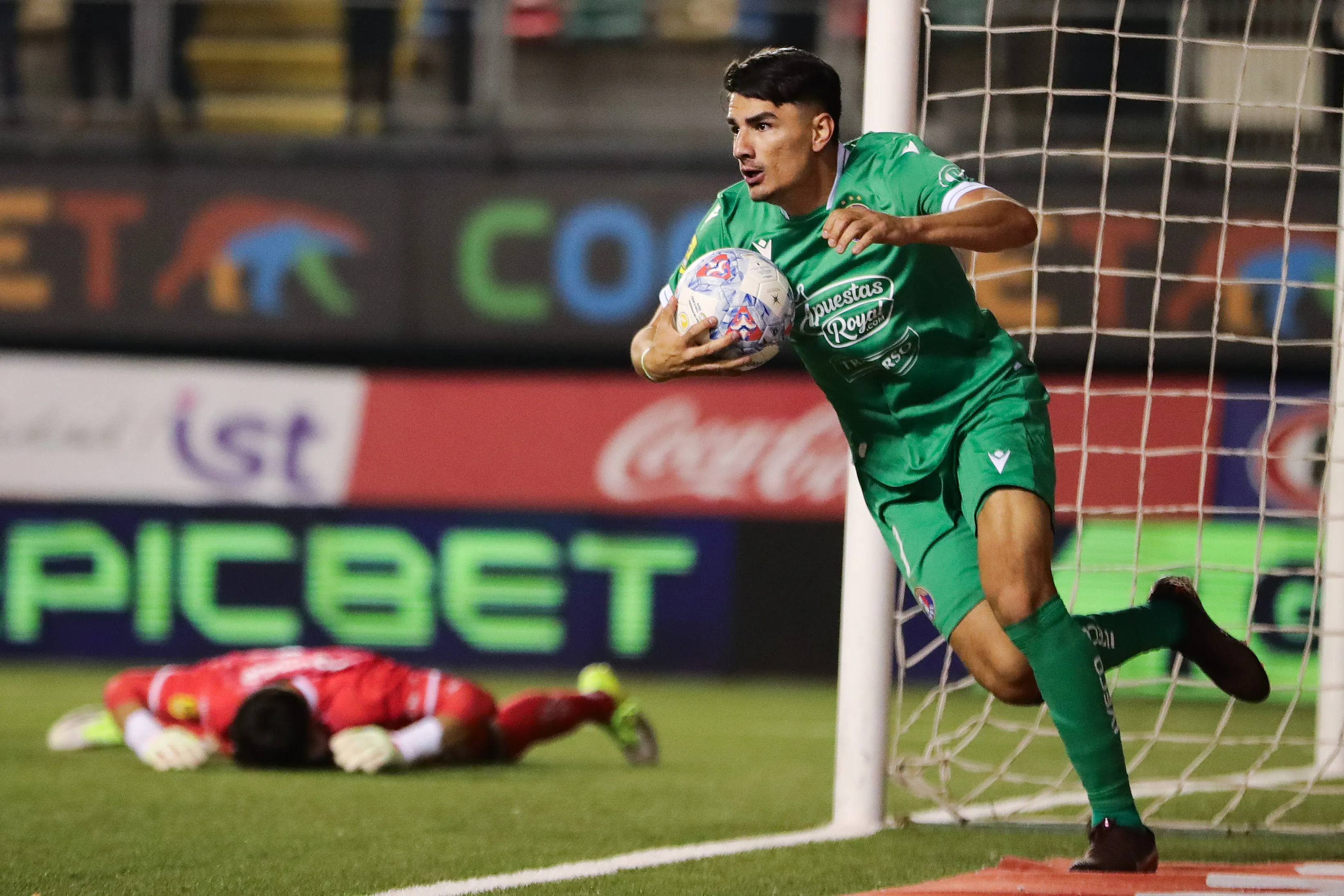 Diego Coelho juega actualmente en Audax Italiano. Foto: Felipe Zanca/Photosport