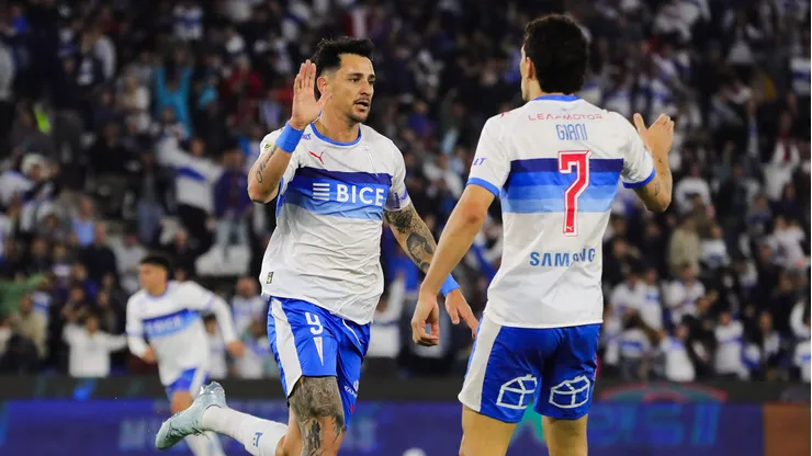 Católica debe dar caza a Colo Colo en el torneo nacional