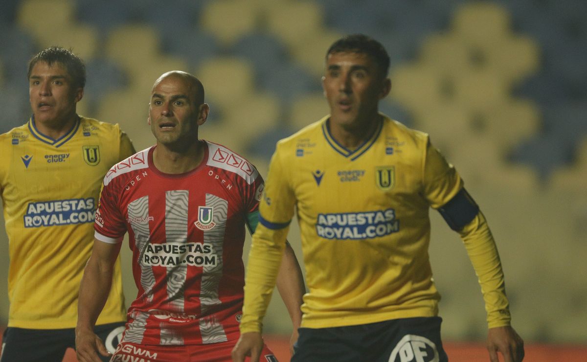 Liga de Primera: revocan resta de tres puntos a club del fútbol chileno y respiran tranquilos en la tabla