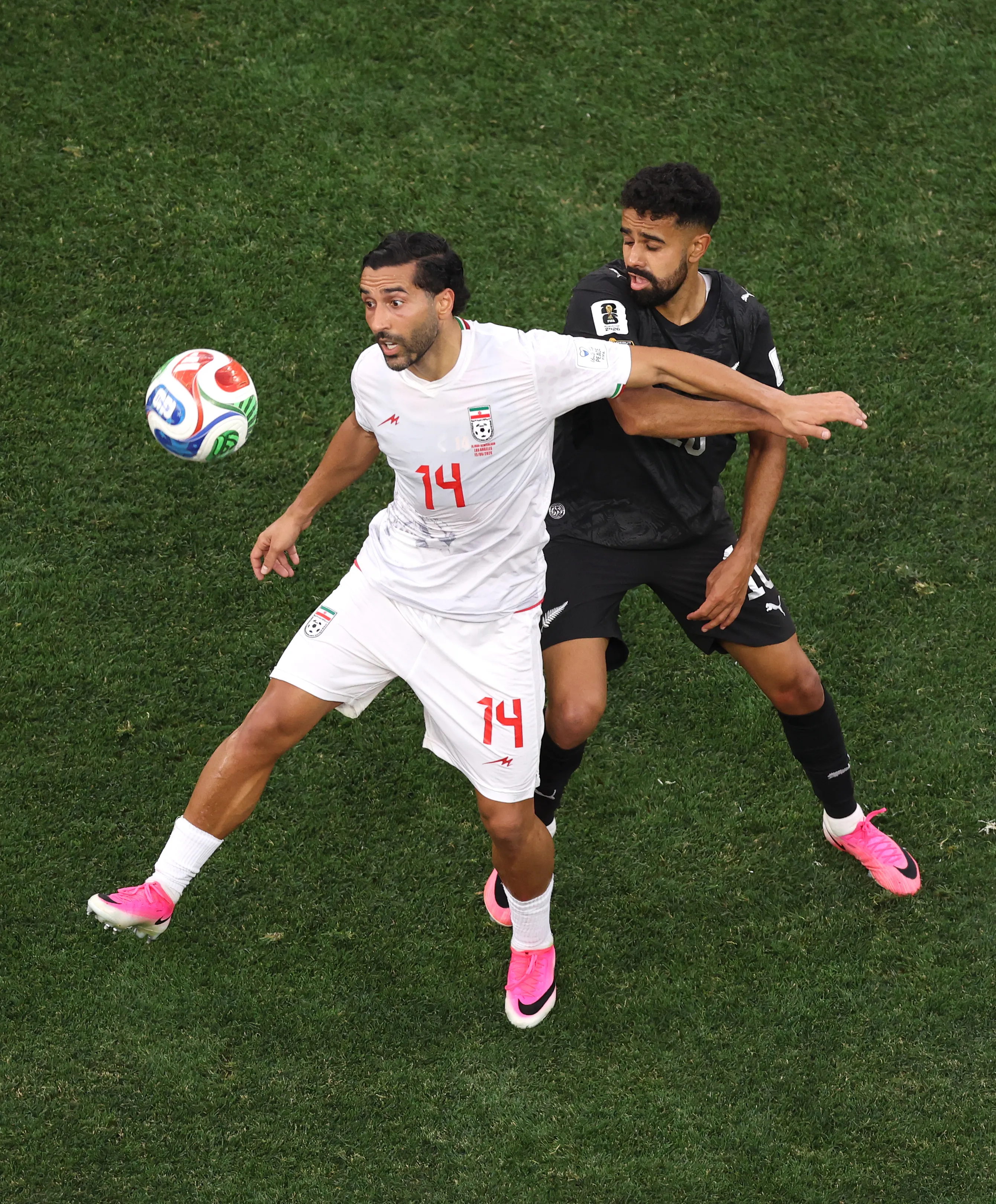 Los zapatos rosados se adueñaron del Mundial y en todos los partidos se aprecian estos modelos (Photo by Stu Forster/Getty Images)