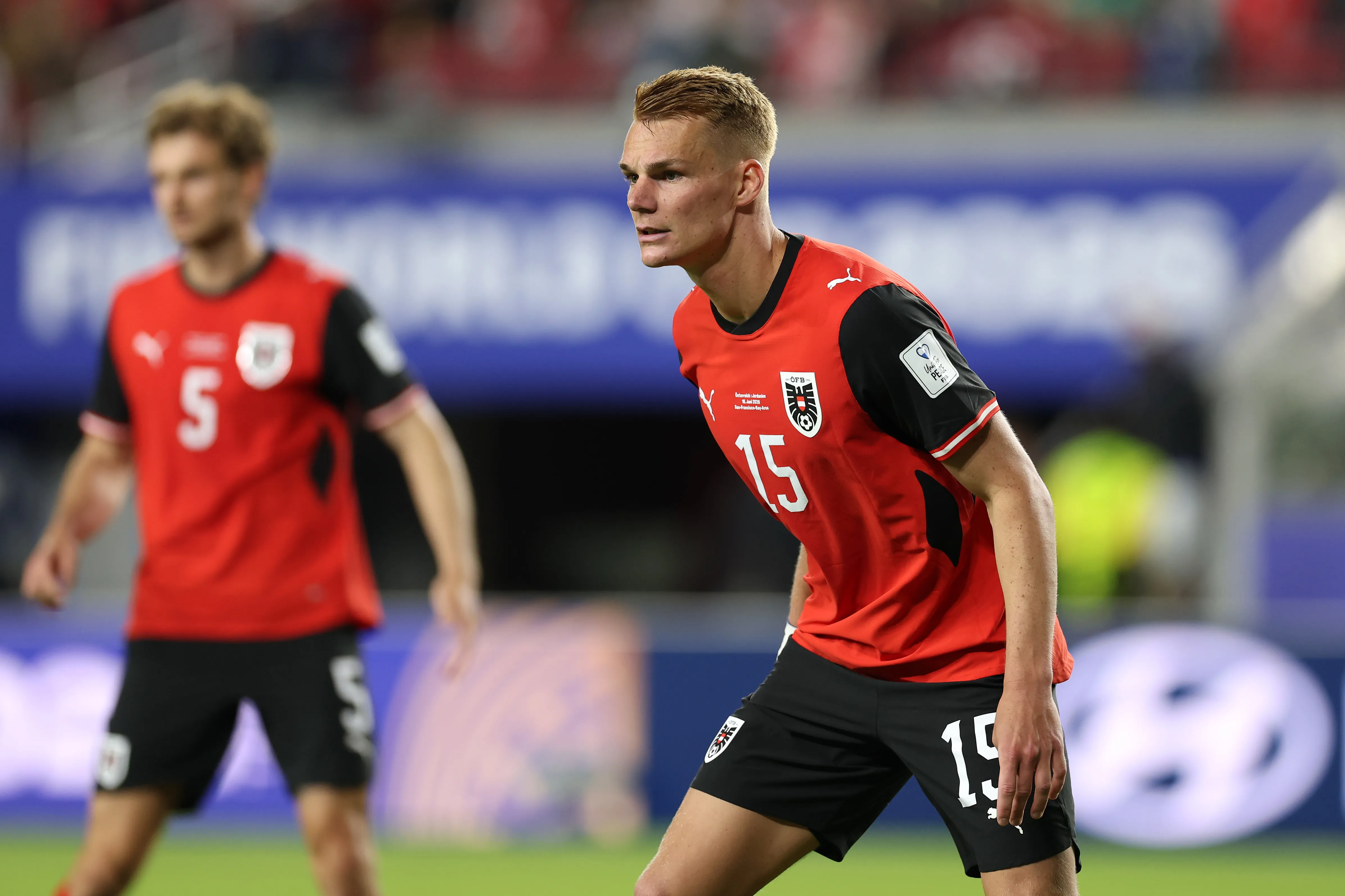 Phillip Lienhart en acción en el duelo ante Jordania por el Mundial 2026. (Richard Heathcote/Getty Images).