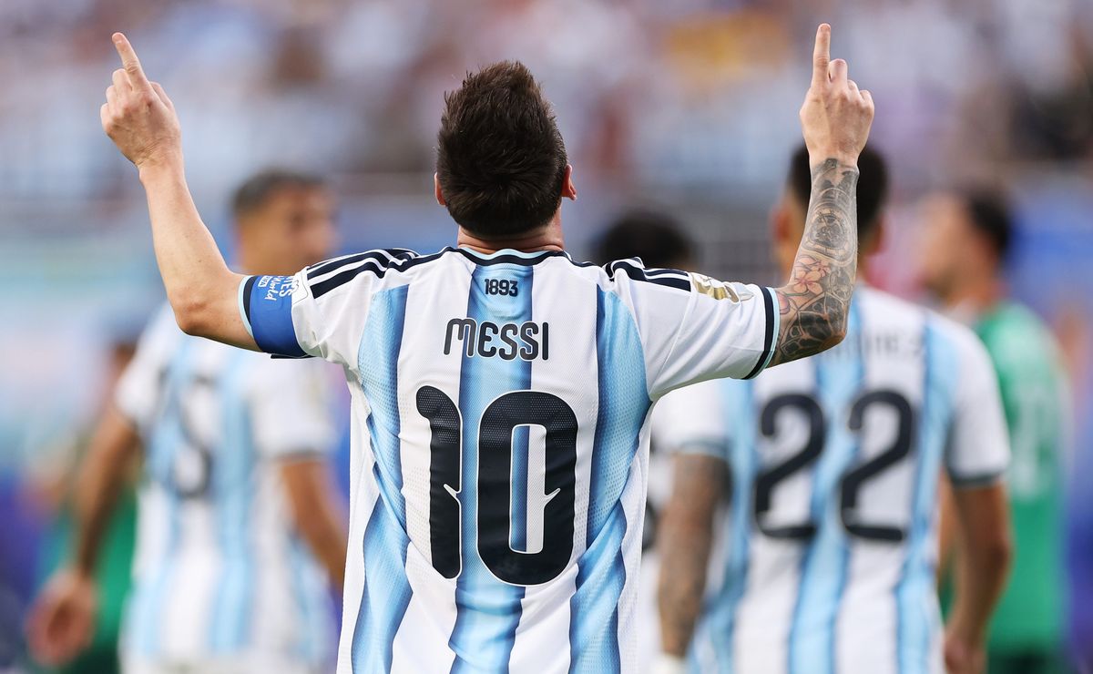 Ronaldo se rinde ante Messi tras impacto en el Mundial: “Es el mejor de todos los tiempos”