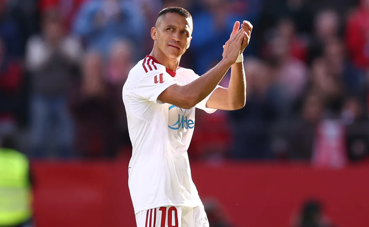 Alexis Sánchez deja loco a Sevilla: gana bonos para renovar contrato con golazo en una pichanga en Tocopilla
