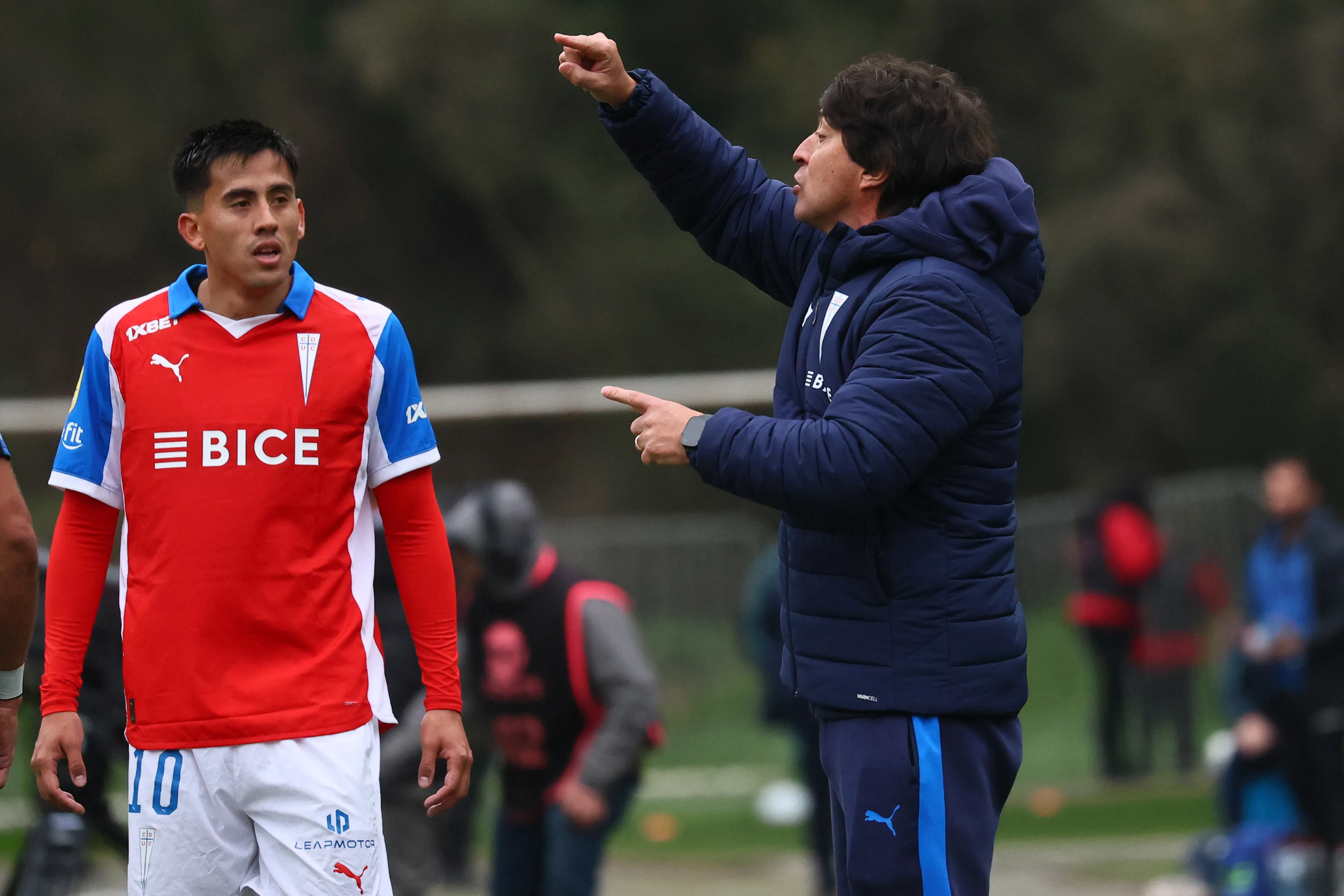 Matías Palavecino, uno de los refuerzos Cruzados a inicios de año. (Eduardo Fortes/Photosport).