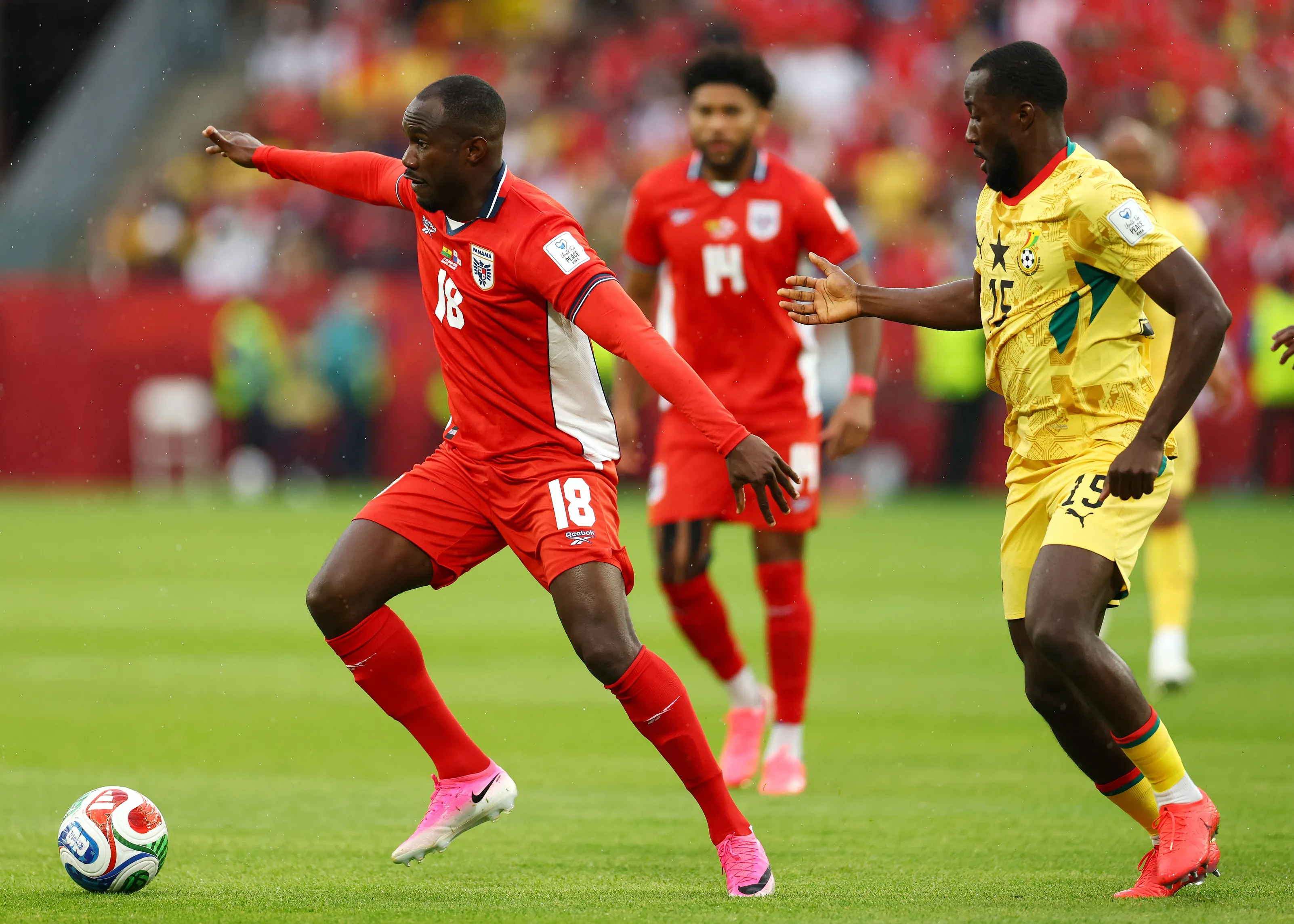 Waterman jugó 62 minutos ante Ghana. Imagen: Getty