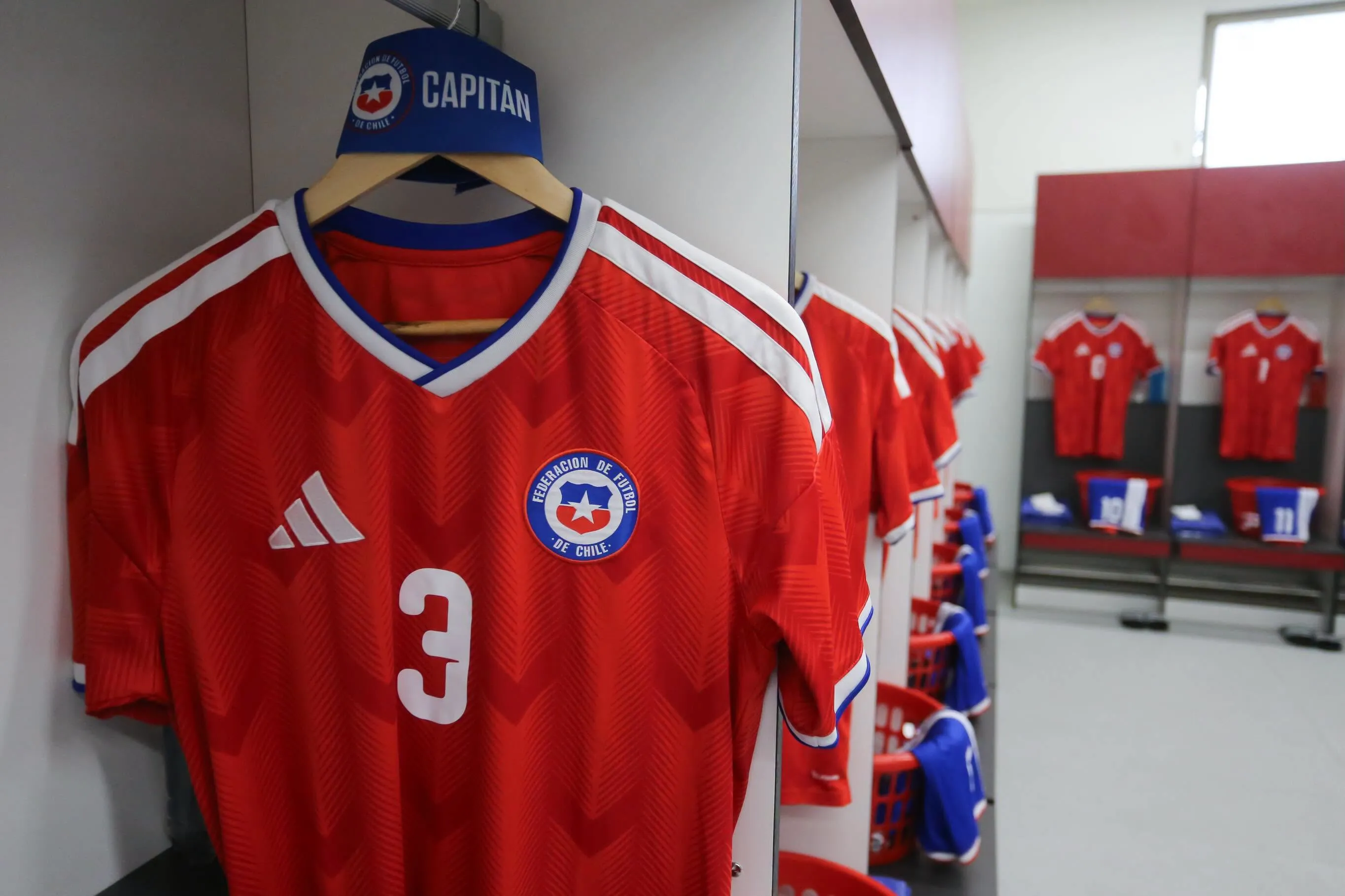 El contrato de la selección chilena con Adidas está a meses de llegar a su término. | Foto: ANFP.