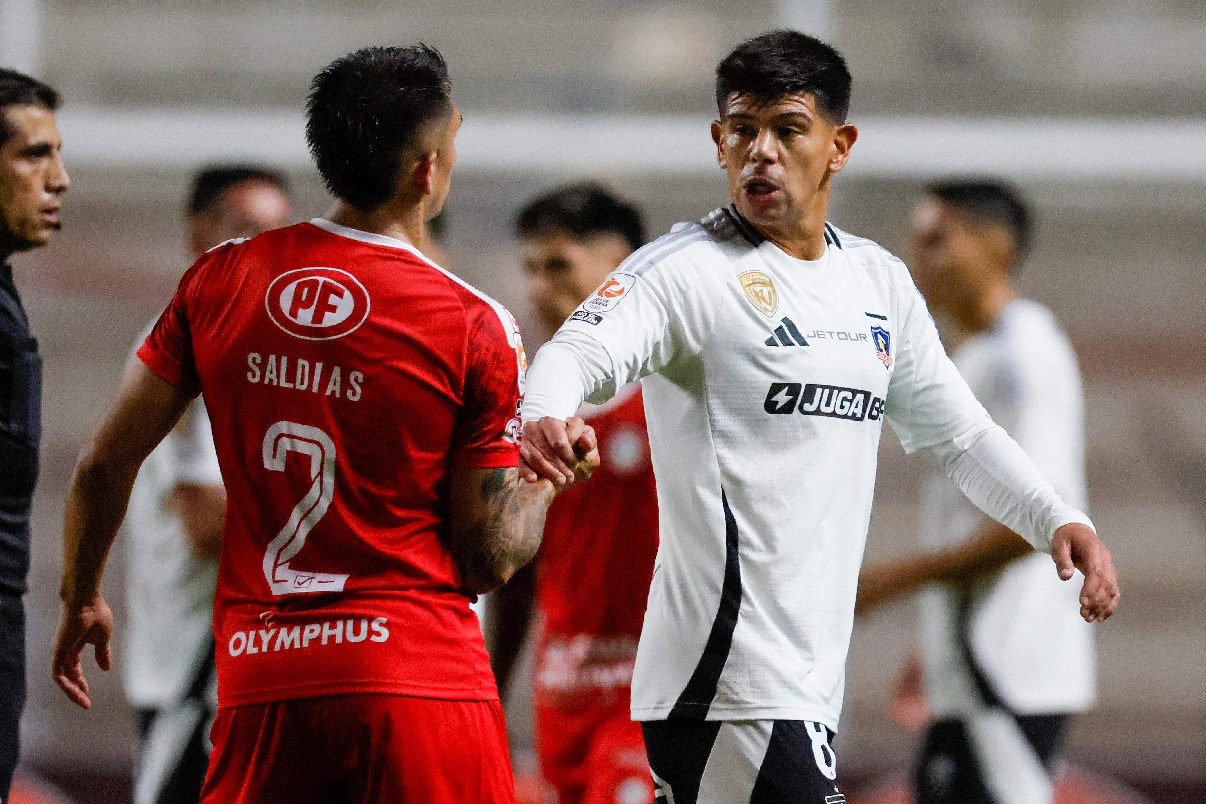 Esteban Pavez perdió su lugar en Colo Colo tras un 2025 muy irregular. | Foto: Photosport.